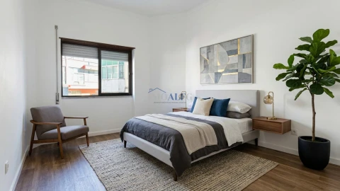 Apartamento T3 para Venda em Alto do Seixalinho, Santo André e Verderena
