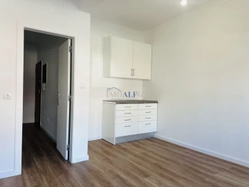 Apartamento T2 para Venda em Alto do Seixalinho, Santo André e Verderena