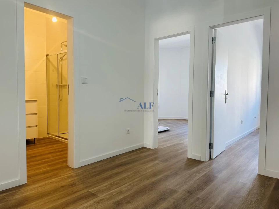 Apartamento T2 para Venda em Alto do Seixalinho, Santo André e Verderena Foto 6