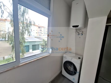 Apartamento T2 para Venda em Baixa da Banheira e Vale da Amoreira