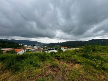 Terreno para Venda em Este (São Pedro e São Mamede)