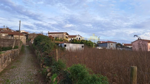 Terreno para Venda em Coronado (São Romão e São Mamede)
