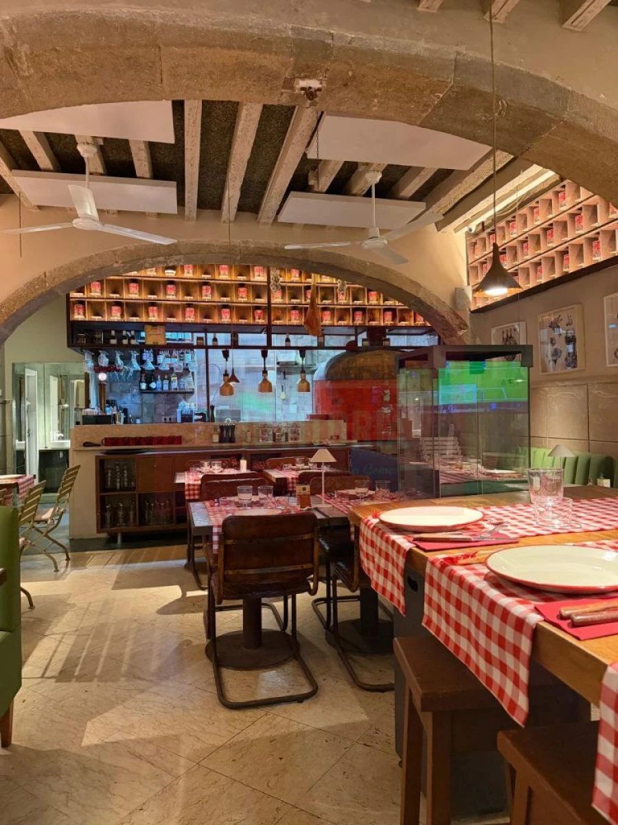 Loja para Trespasse em Santa Maria Maior Foto 7