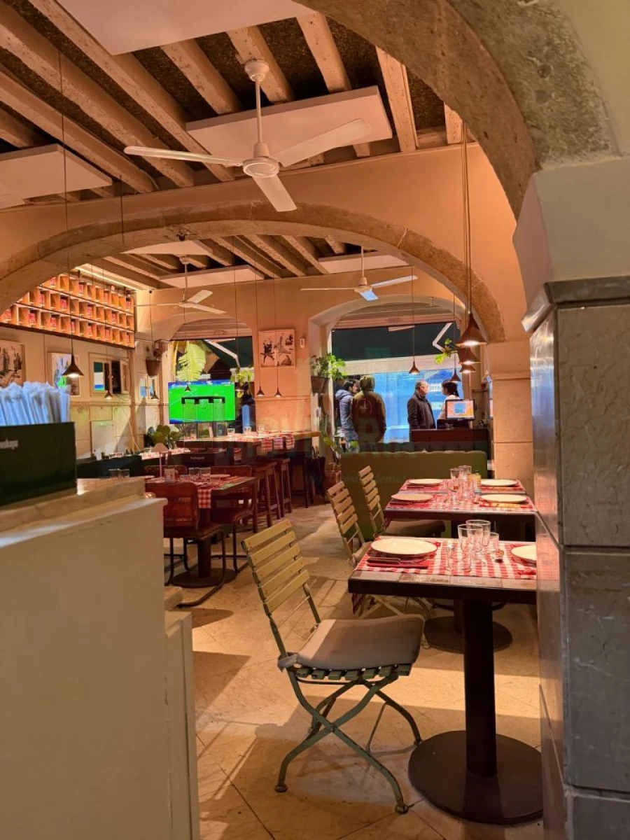 Loja para Trespasse em Santa Maria Maior Foto 2