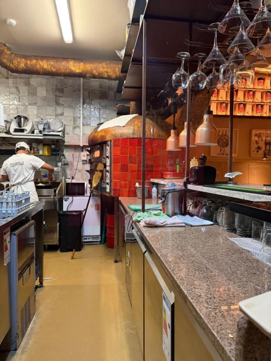 Loja para Trespasse em Santa Maria Maior Foto 10