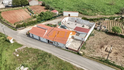 Moradia T3 para Venda em Marmeleira e Assentiz