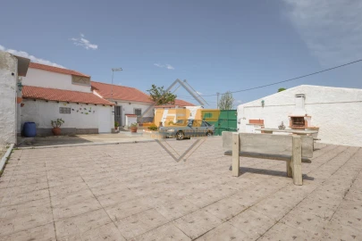 Moradia T3 para Venda em Marmeleira e Assentiz