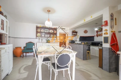 Moradia T3 para Venda em Marmeleira e Assentiz