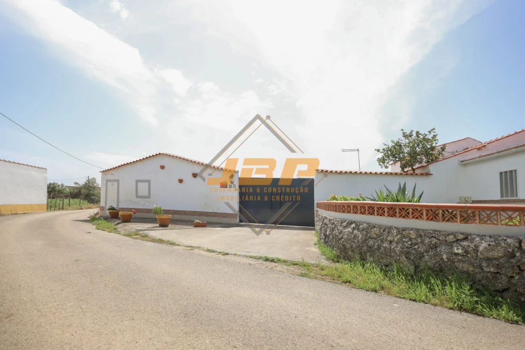 Moradia T3 para Venda em Marmeleira e Assentiz Foto 29