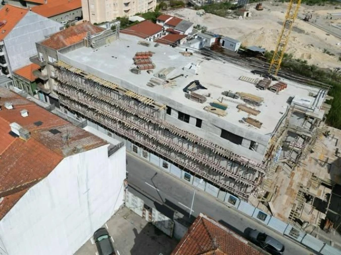 Apartamento T2 para Venda em Paranhos Foto 2