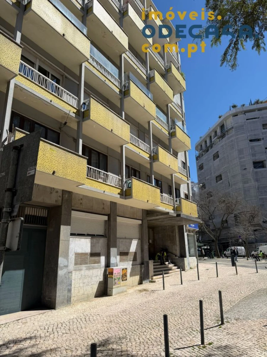 Apartamento T1 para Arrendamento em Avenidas Novas