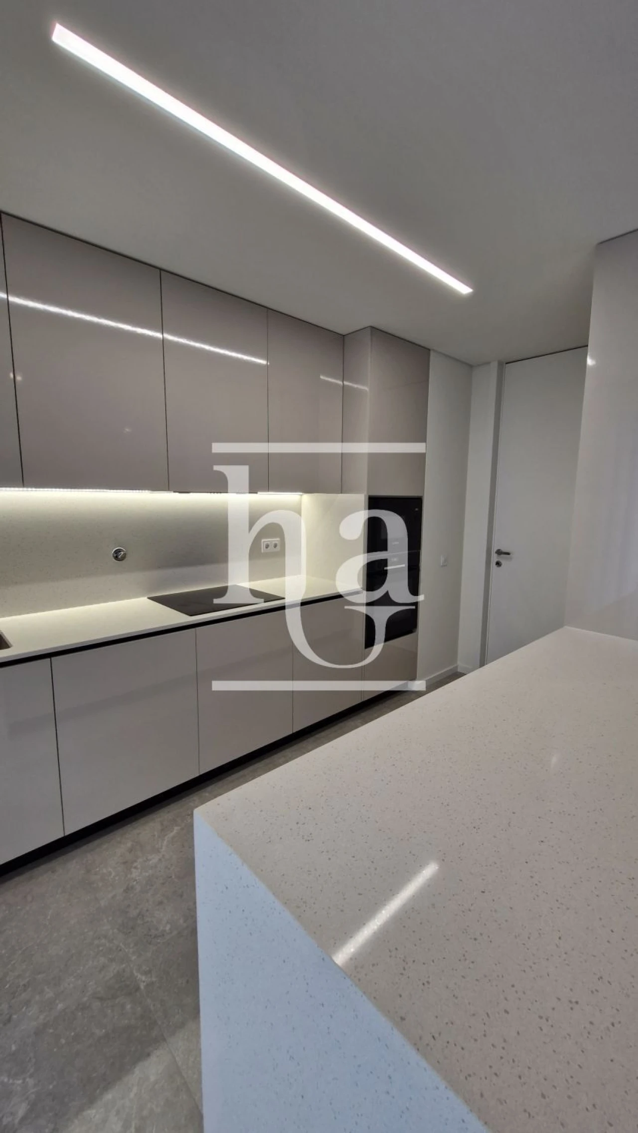 Apartamento T3 para Venda em Cidade da Maia Foto 2