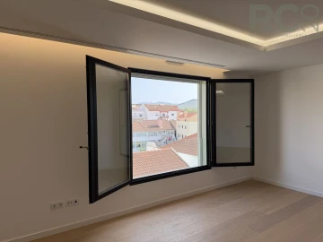 Apartamento T3 para Venda em Santa Maria, São Pedro e Matacães