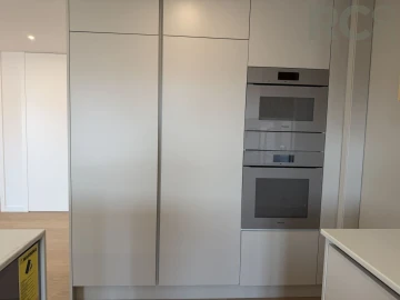 Apartamento T3 para Venda em Santa Maria, São Pedro e Matacães