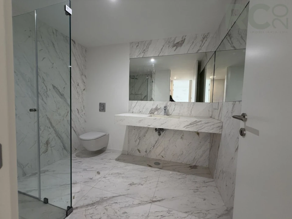 Apartamento T3 para Venda em Santa Maria, São Pedro e Matacães Foto 38