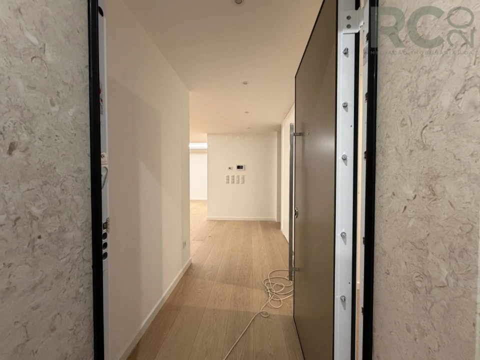 Apartamento T3 para Venda em Santa Maria, São Pedro e Matacães Foto 7