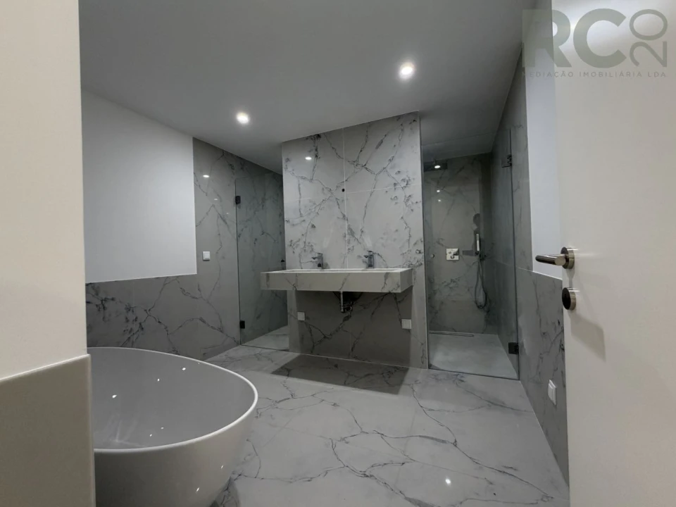 Apartamento T3 para Venda em Santa Maria, São Pedro e Matacães Foto 50