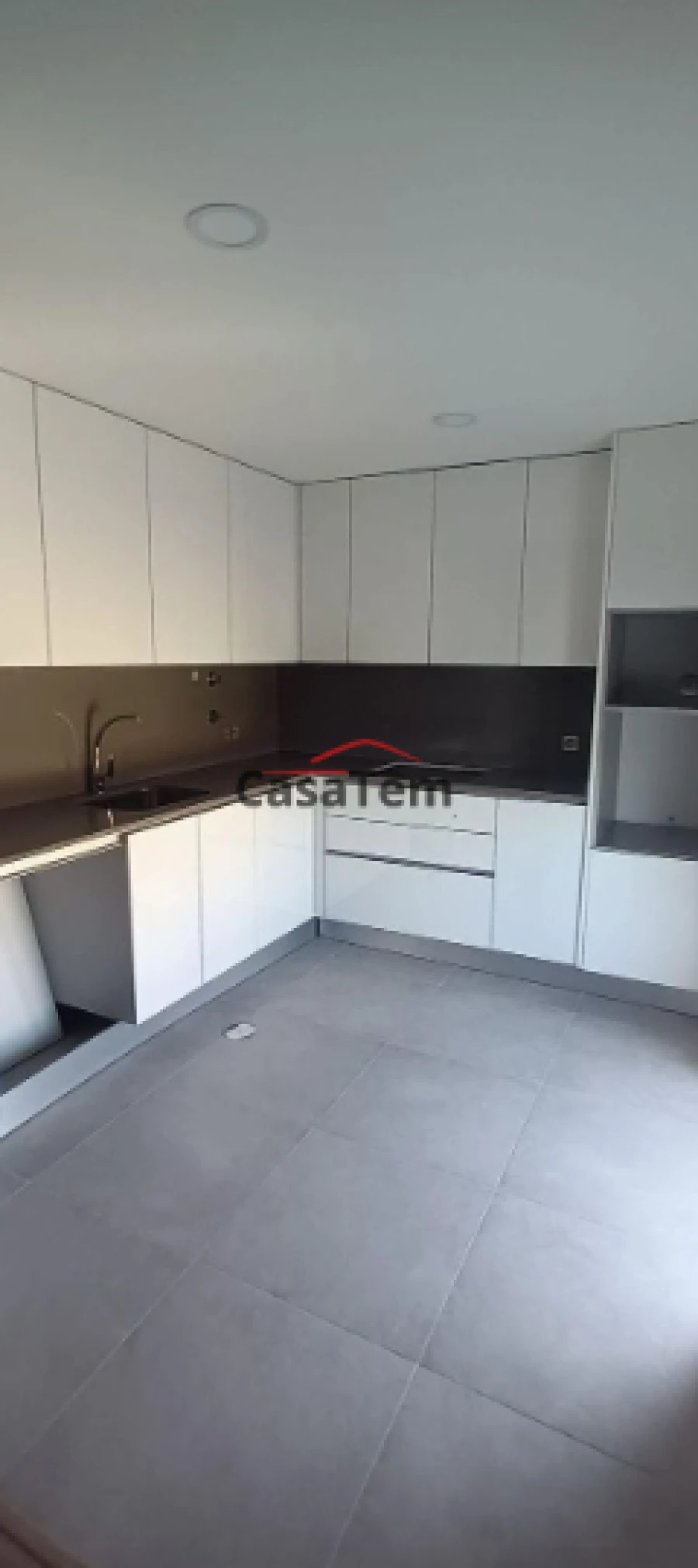 Apartamento T1 para Venda em Currelos, Papízios e Sobral Foto 2
