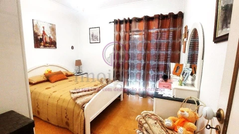 Apartamento T2 para Venda em Rio de Mouro