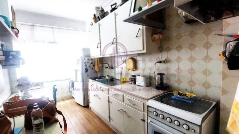 Apartamento T2 para Venda em Rio de Mouro