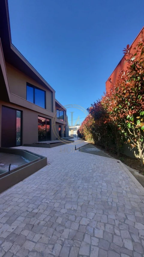 Moradia T3 para Venda em Canidelo