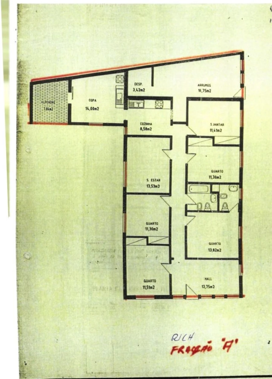Apartamento T5 para Venda em Almancil Planta 1