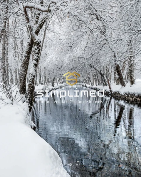 Moradia T4 para Venda em Três Povos