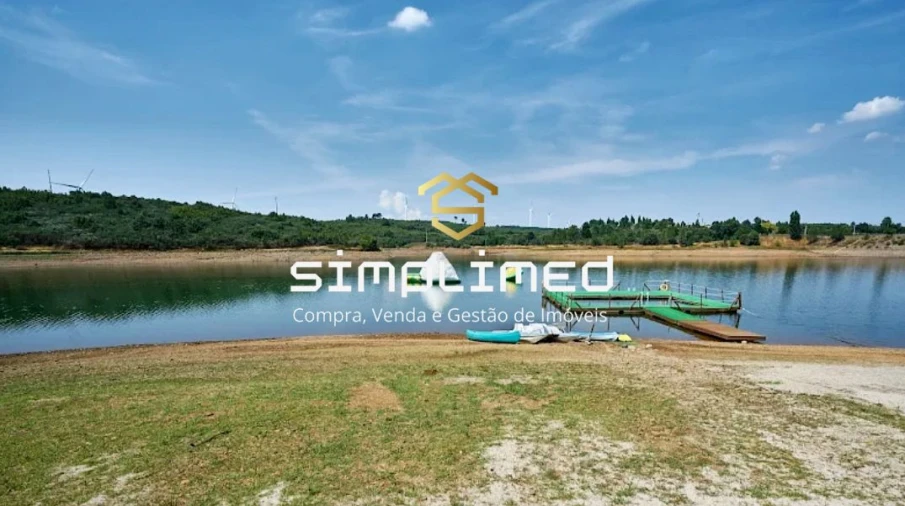 Moradia T4 para Venda em Três Povos Foto 57