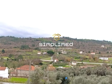 Moradia T4 para Venda em Teixoso e Sarzedo