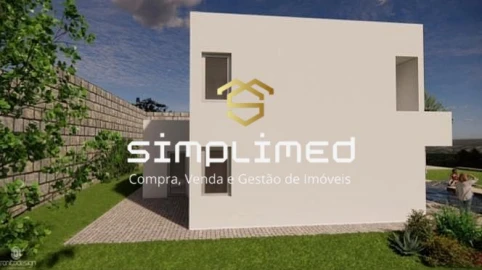 Moradia T4 para Venda em Teixoso e Sarzedo