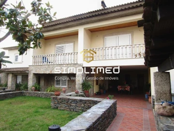 Moradia T4 para Venda em Covilhã e Canhoso