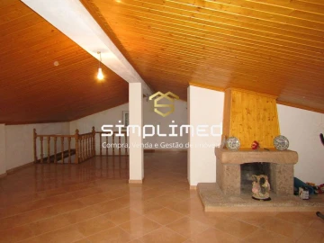Moradia T4 para Venda em Covilhã e Canhoso