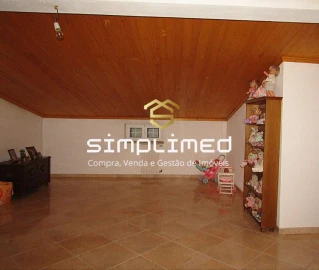 Moradia T4 para Venda em Covilhã e Canhoso