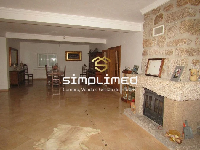 Moradia T4 para Venda em Covilhã e Canhoso Foto 19