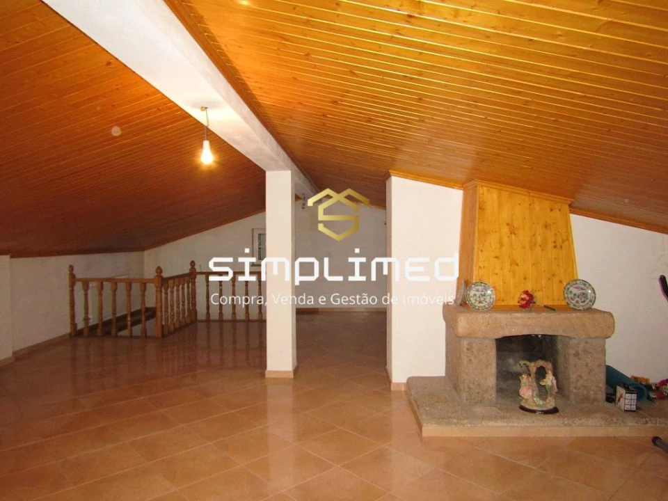 Moradia T4 para Venda em Covilhã e Canhoso Foto 28
