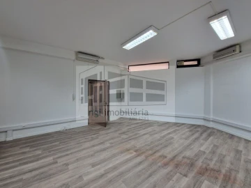 Loja para Arrendamento em Algés, Linda-A-Velha e Cruz Quebrada-Dafundo