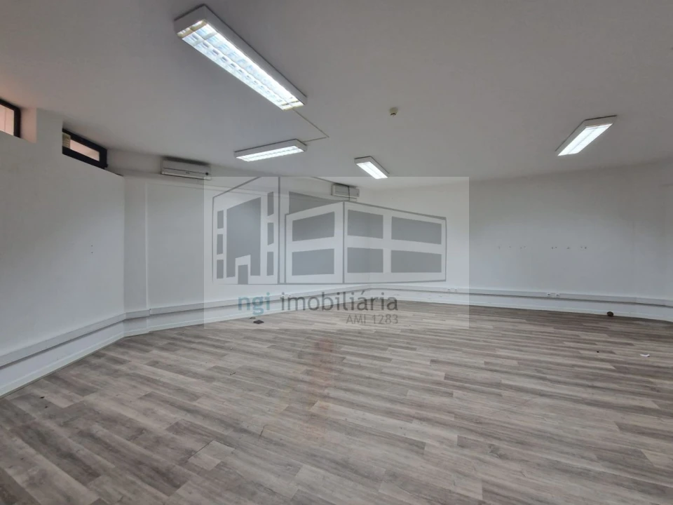 Loja para Arrendamento em Algés, Linda-A-Velha e Cruz Quebrada-Dafundo Foto 6