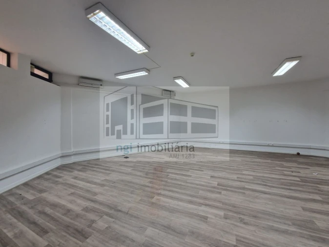 Loja para Arrendamento em Algés, Linda-A-Velha e Cruz Quebrada-Dafundo Foto 7