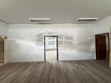 Loja para Arrendamento em Algés, Linda-A-Velha e Cruz Quebrada-Dafundo