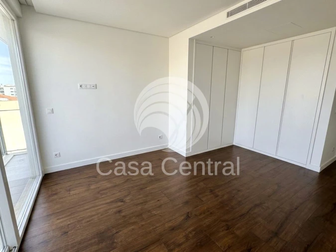 Moradia T2 para Venda em São Domingos de Rana Foto 8