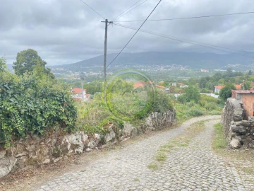 Moradia T3 para Venda em Durrães e Tregosa