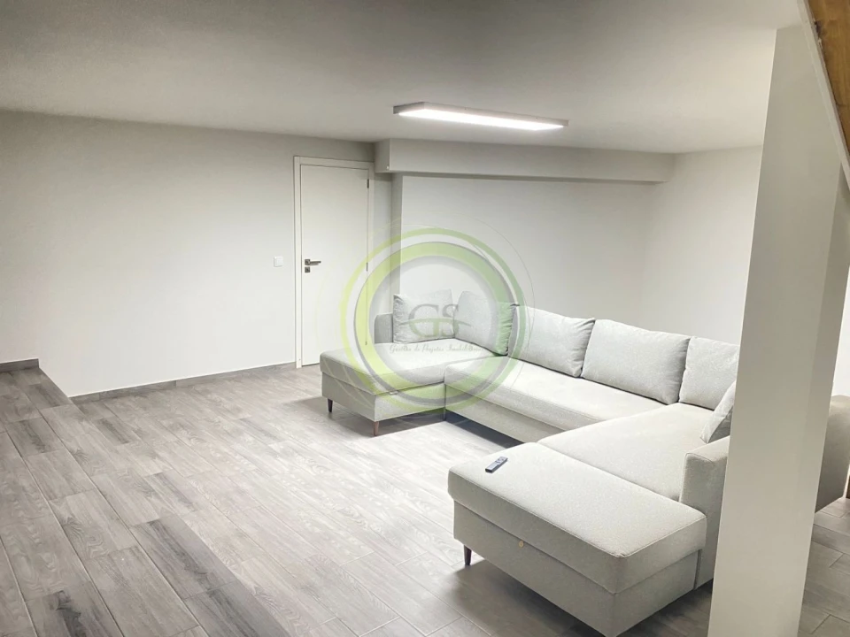 Moradia T2 para Venda em Arvore Foto 26