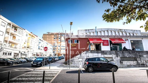 Apartamento T1 para Venda em São Domingos de Benfica