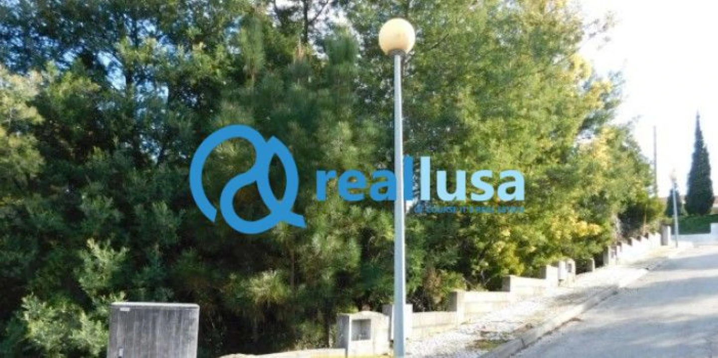 Terreno para Venda em Luso Foto 1