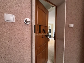 Apartamento T2 para Venda em Carcavelos e Parede