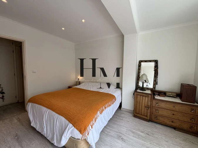 Apartamento T2 para Venda em Carcavelos e Parede Foto 7