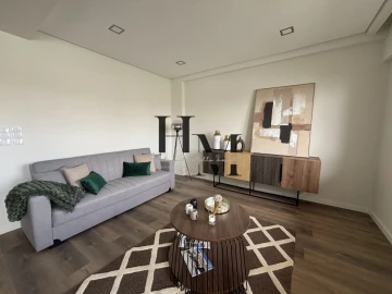 Apartamento T3 para Venda em Benfica