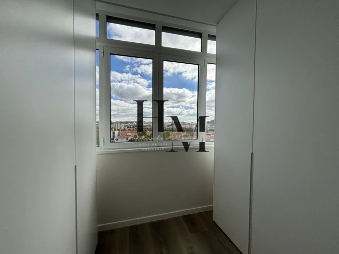 Apartamento T3 para Venda em Benfica Foto 5