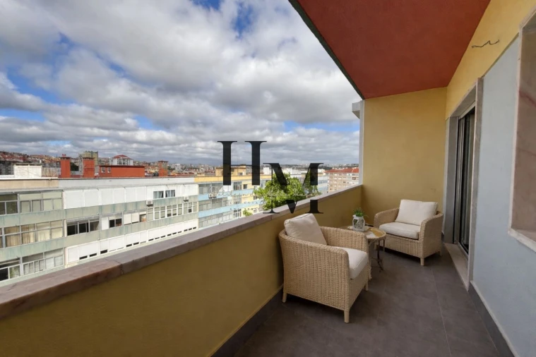 Apartamento T3 para Venda em Benfica Foto 19