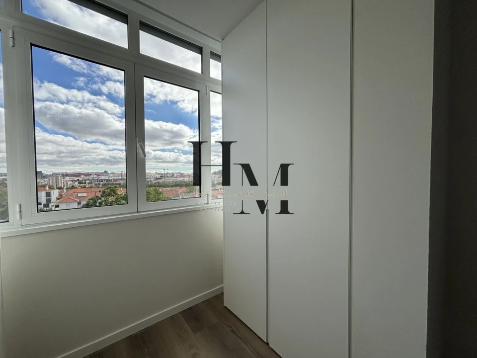 Apartamento T3 para Venda em Benfica Foto 7